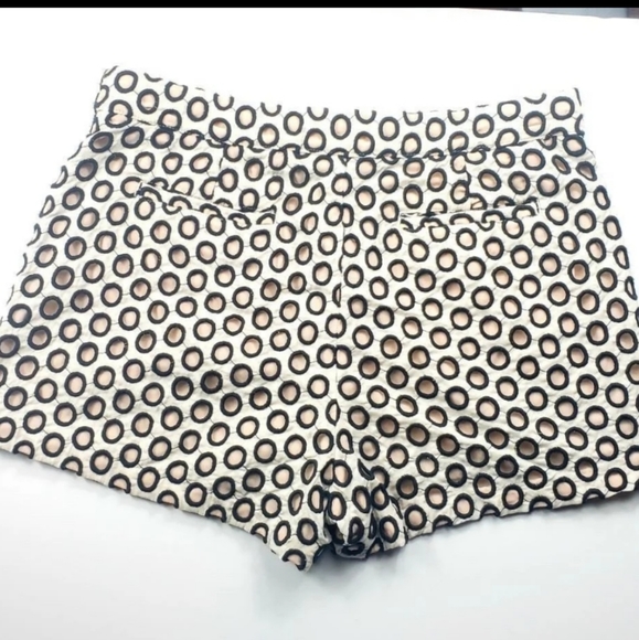 J. Crew Punched-out Eyelet Chino NWOT Shorts - Picture 3 of 5